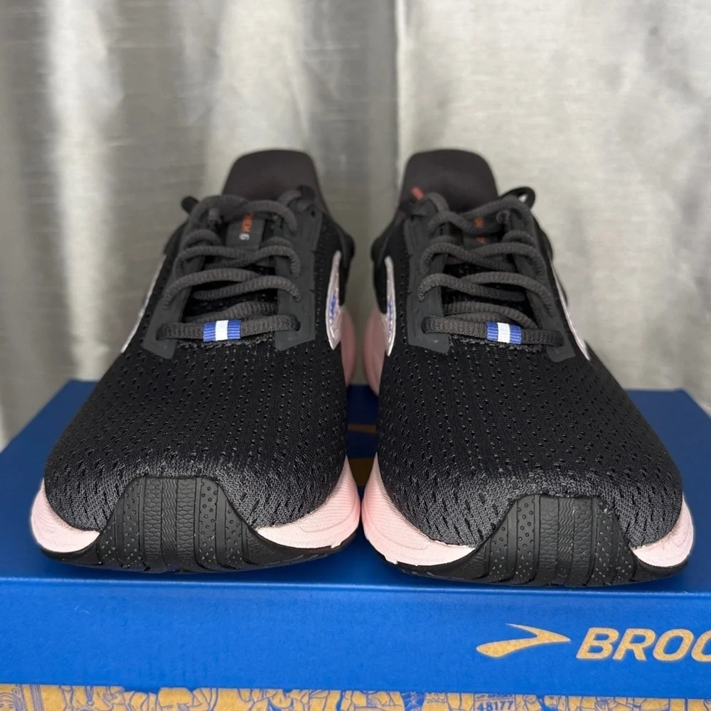 Brooks new running